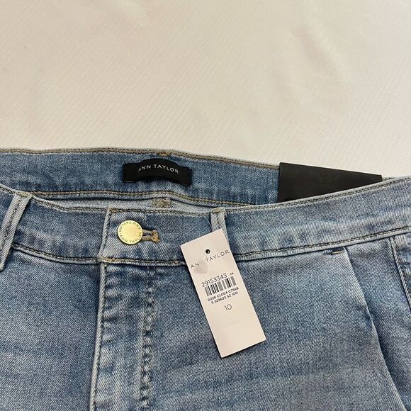 NWT Ann Taylor The Flare High Rise Denim Jeans Size 10 New - Picture 3 of 9